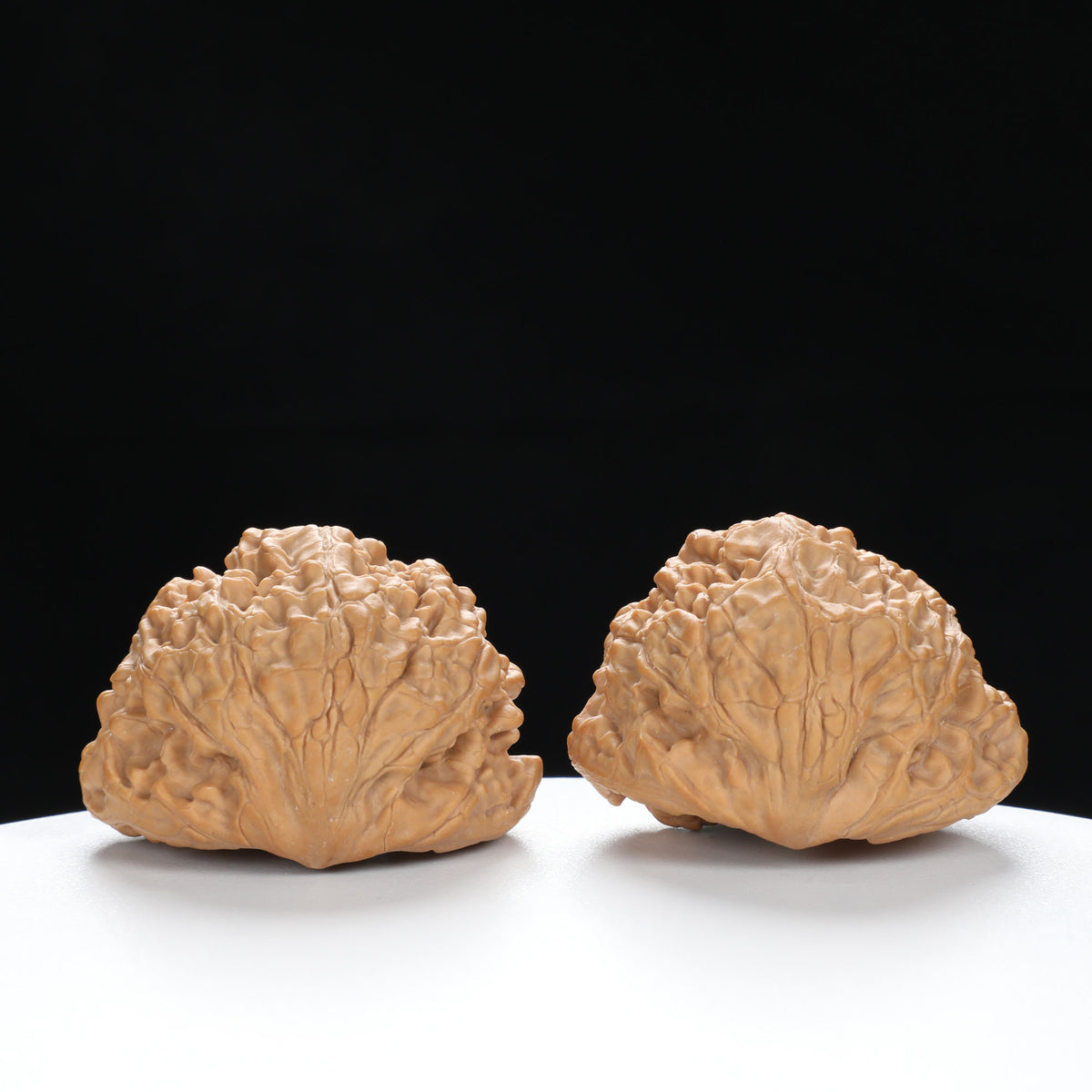 "Snake Head" Collector's Hand-Matched Rare Snake Head Treasure Basin Wenwan Walnuts Pair | Size:42L*29W*35H | UPI:UR-00002