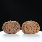 “Si Zuo Lou” Auspicious Bat-Shaped Sizhoulou Lion Head Wenwan Walnuts Pair | Size:44L*29W*33H | UPI:UR-00129