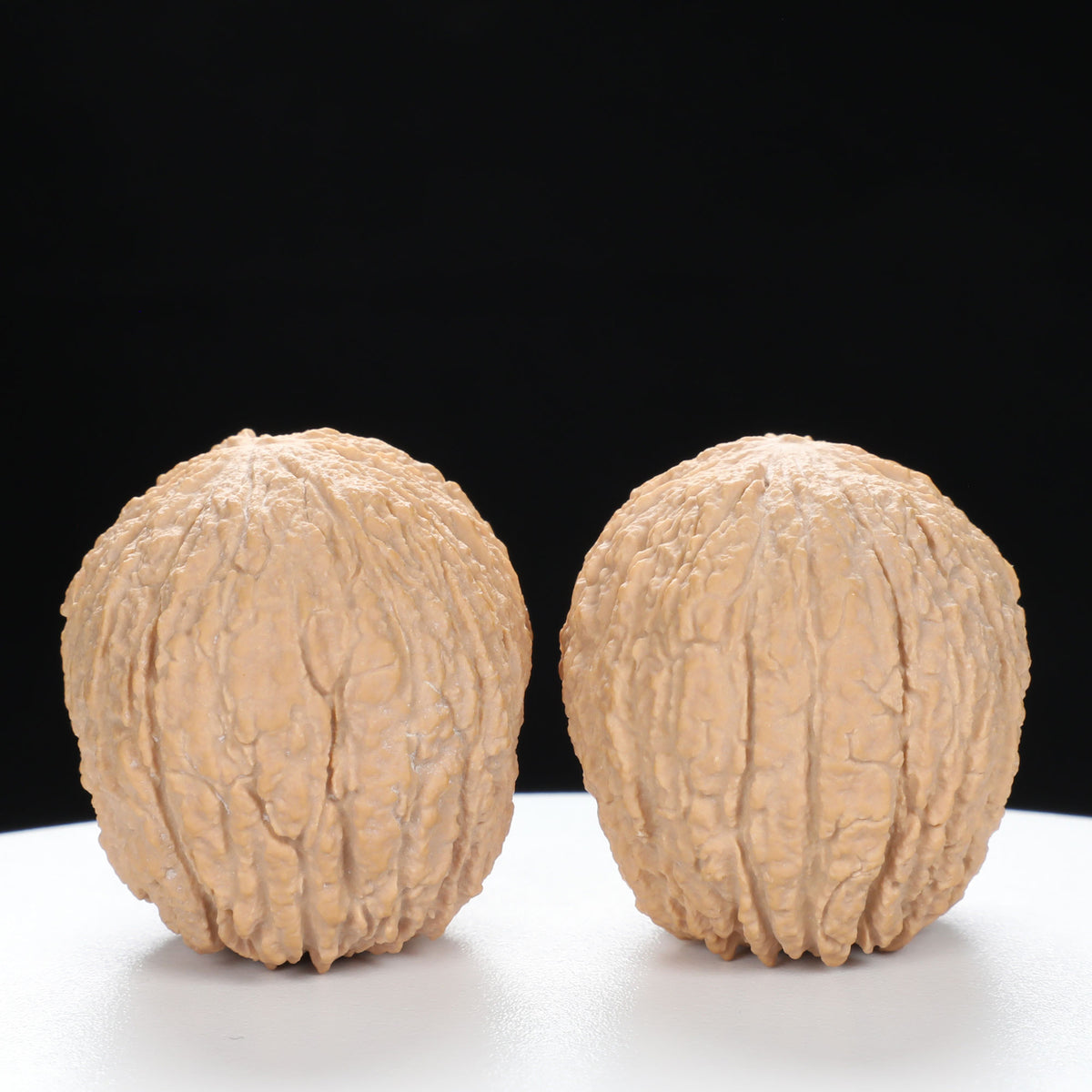 “Golden Monkey Head” Golden Thread Monkey Head Wenwan Walnuts Pair | Size:40L*30W*33H | UPI:UR-00095