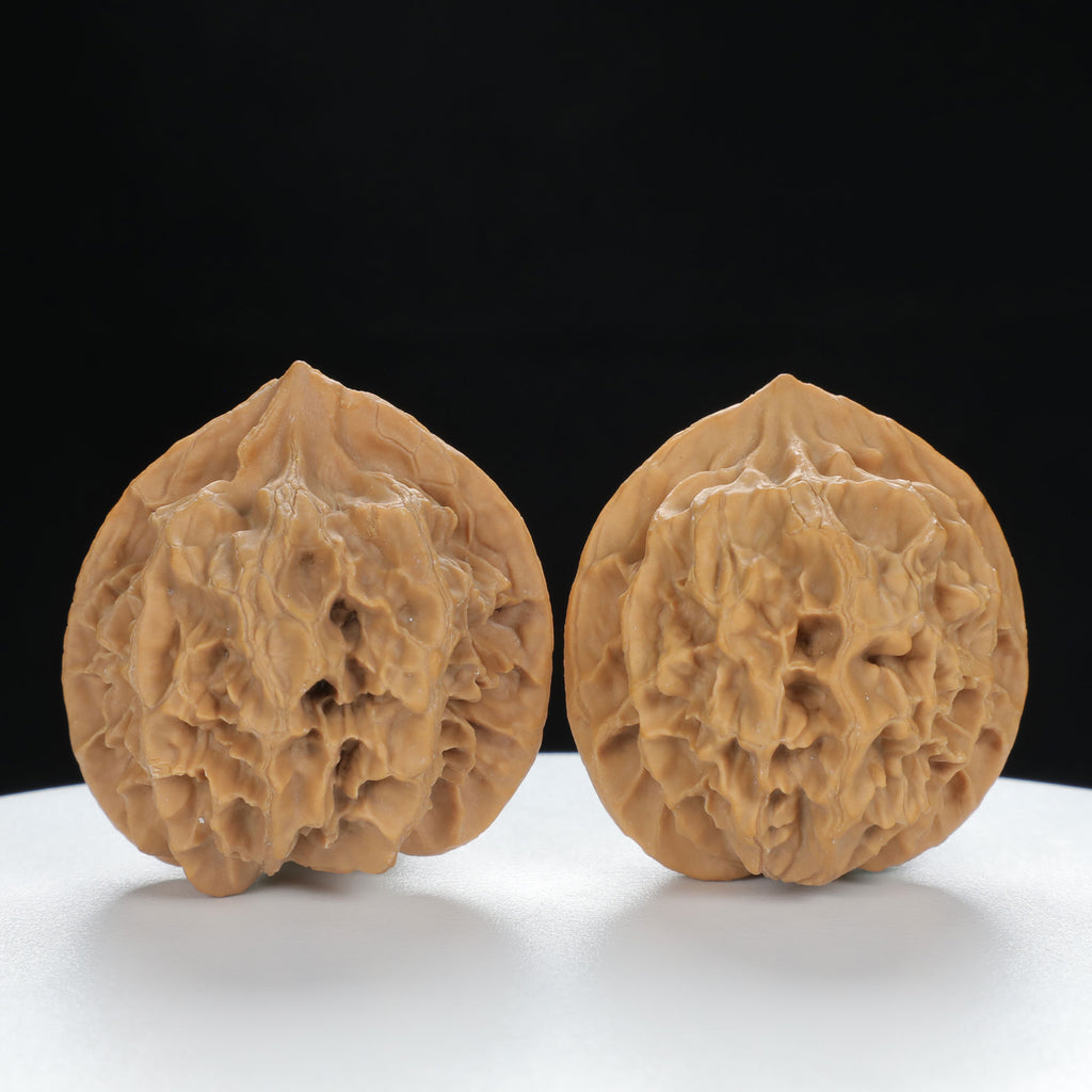 "Large Mandarin Hat" Vintage-style entry level Wenwan Walnuts Pair | Size:38L*38W*40H | UPI:UR-00020