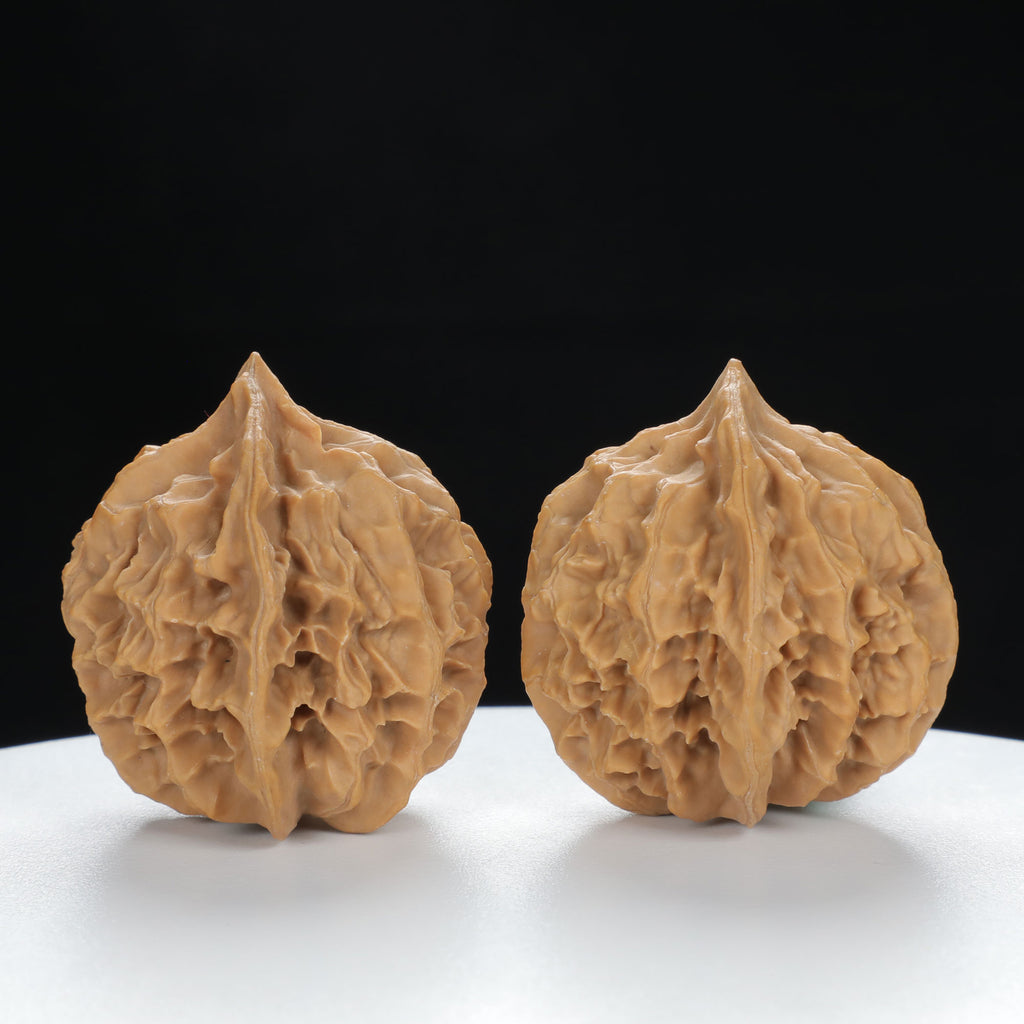 "Large Mandarin Hat" Vintage-style entry level Wenwan Walnuts Pair | Size:38L*38W*40H | UPI:UR-00020