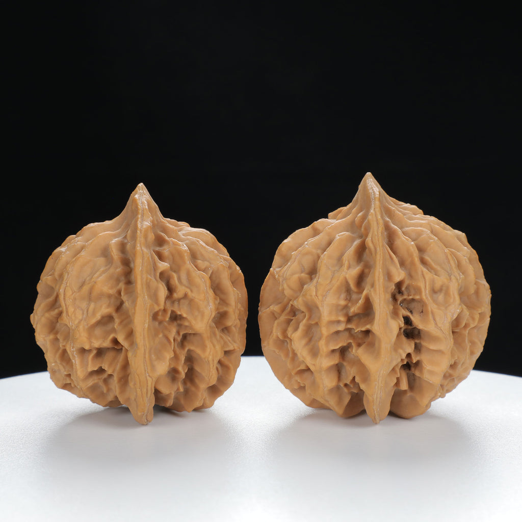 "Large Mandarin Hat" Collector's entry level Wenwan Walnuts Pair | Size:45L*40W*43H | UPI:UR-00021