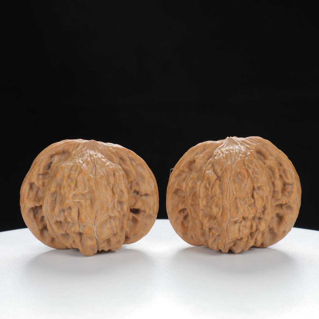 "Millstone" Time-honored entry level Wenwan Walnuts Pair | Size:40L*38W*31H | UPI:UR-00022