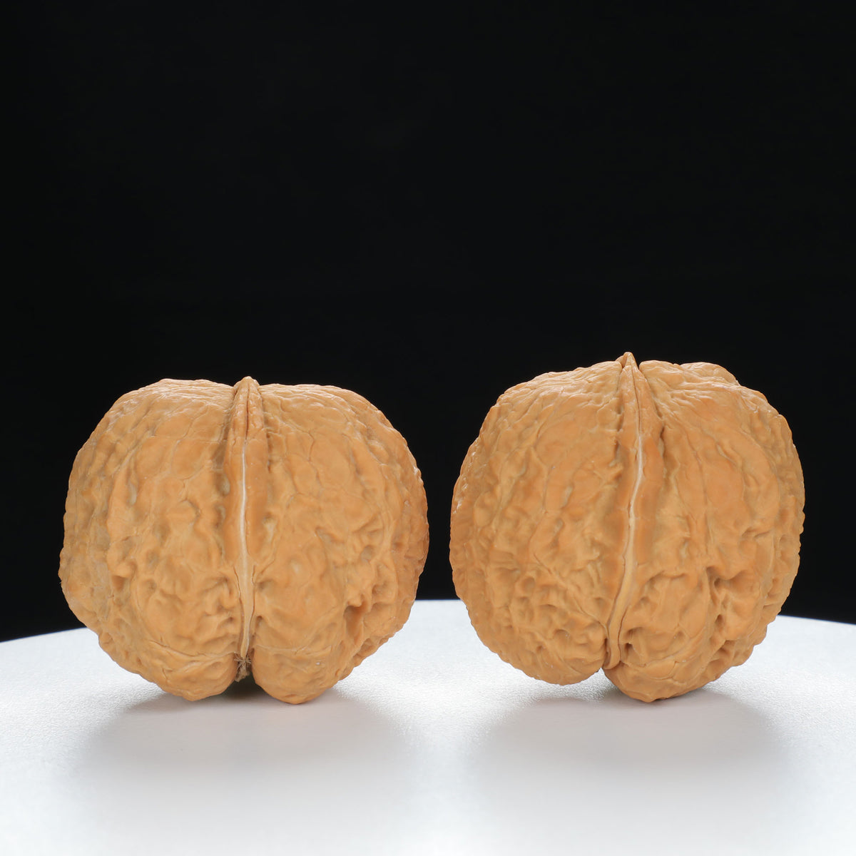 "Toad Head" Original entry level Wenwan Walnuts Pair | Size:32L*38W*34H | UPI:UR-00032