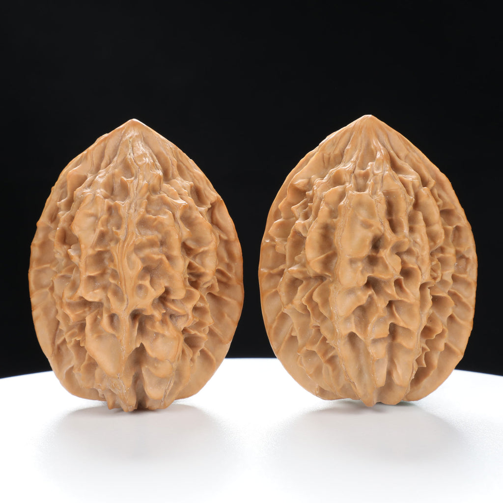 “Fortune Mouse / Bodhi Seed” Fortune Rat (Nine-Story Pagoda Origin) Tall-Stature Wenwan Walnuts Pair | Size:37L*41W*52H | UPI:UR-00042