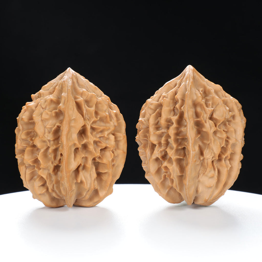 “Fortune Mouse / Bodhi Seed” Fortune Rat (Nine-Story Pagoda Origin) Tall-Stature Wenwan Walnuts Pair | Size:37L*41W*52H | UPI:UR-00042