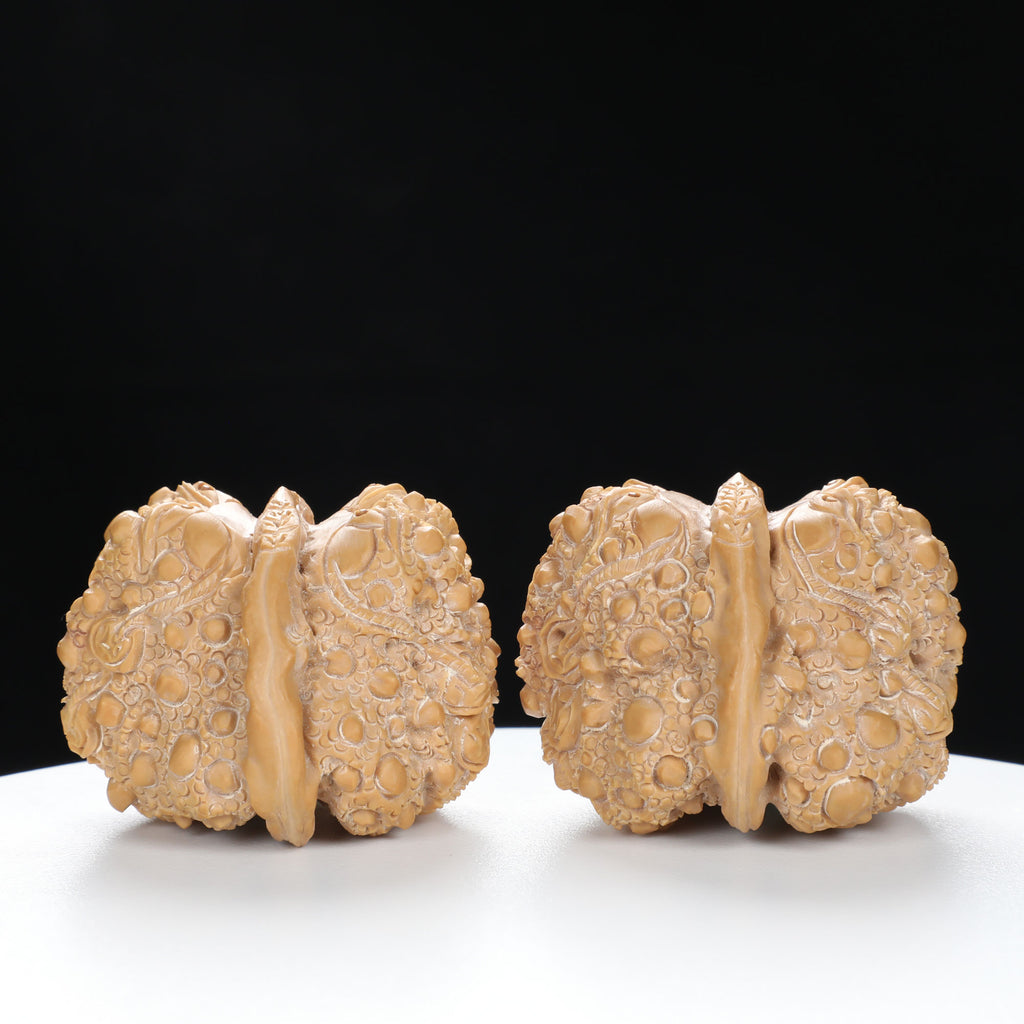 ”Toad Head” Double-Sided Carved Wealth Toad Wenwan Walnuts Pair | Size:41L*42W*32H | UPI:UR-00090