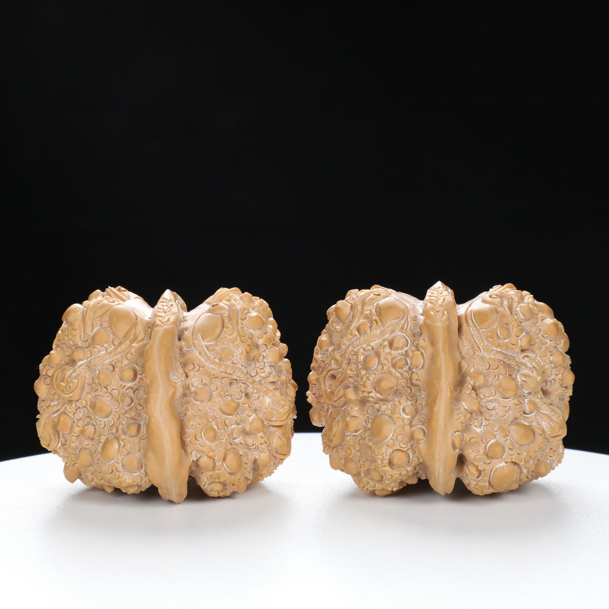 ”Toad Head” Double-Sided Carved Wealth Toad Wenwan Walnuts Pair | Size:41L*42W*32H | UPI:UR-00090