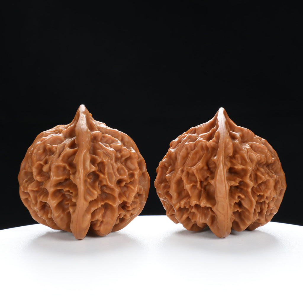 “Qilin Scale Pattern” Imperial Collection Qilin Guanmao Walnuts Pair 48L*47W*44H | UPI:UR-00052