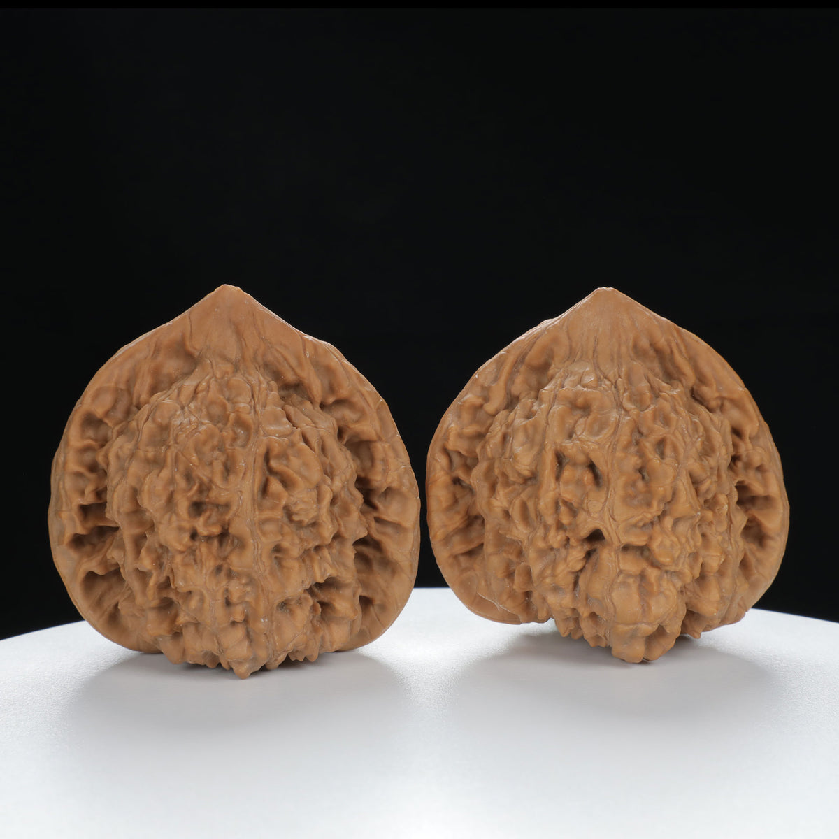 "Large Mandarin Hat" Elegant entry level Wenwan Walnuts Pair | Size:50L*46W*50H | UPI:UR-00058