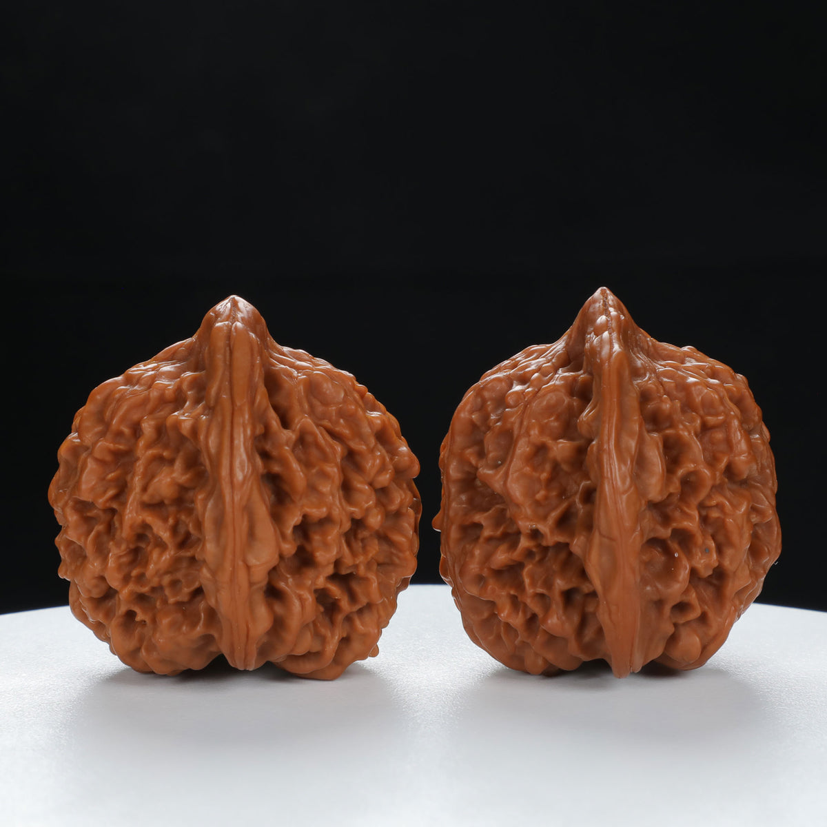 "Starry Sky" Collector's entry level Wenwan Walnuts Pair | Size:37L*36W*38H | UPI:UR-00066