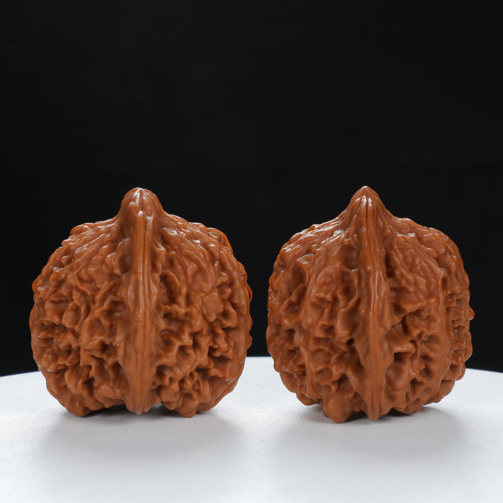 "Starry Sky" Collector's entry level Wenwan Walnuts Pair | Size:37L*36W*38H | UPI:UR-00066
