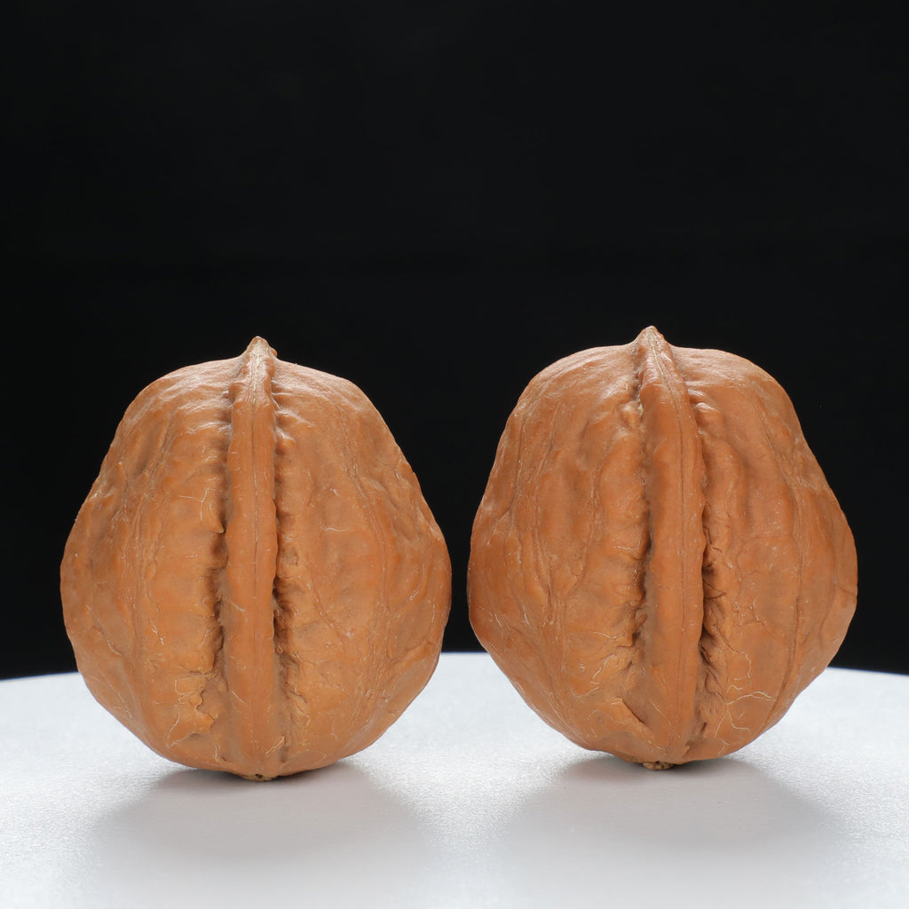 "Qiuzi" Handpicked entry level Wenwan Walnuts Pair | Size:31L*31W*35H | UPI:UR-00082