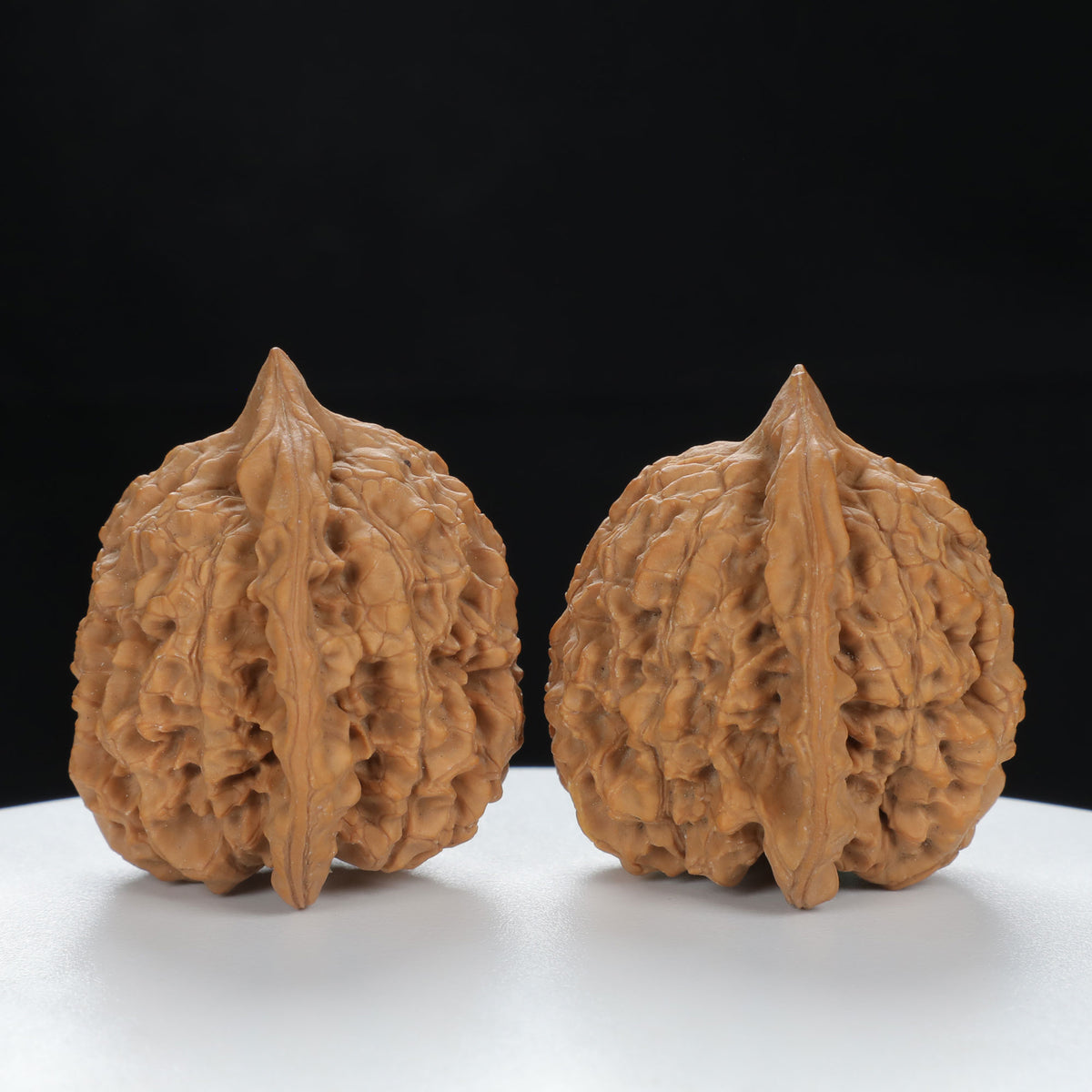 "Large Mandarin Hat" Curated entry level Wenwan Walnuts Pair | Size:44L*40W*45H | UPI:UR-00083