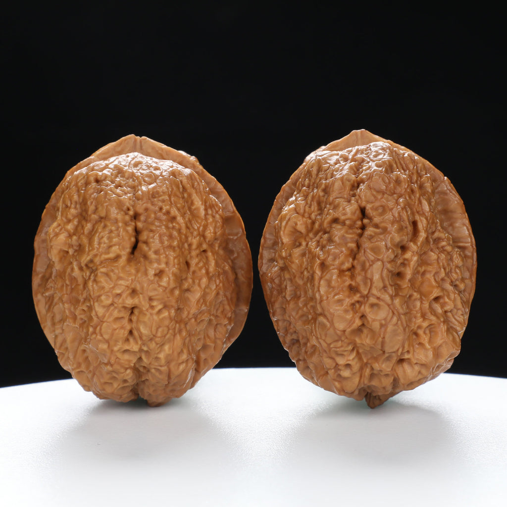 “Toad Head” Yunnan Iron Golden Toad Wenwan Walnuts Pair | Size:31L*40W*40H | UPI:UR-00097