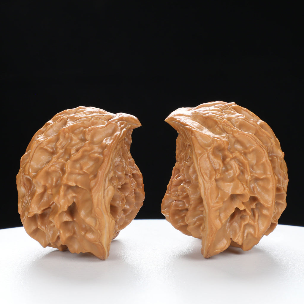 “Snake Head” Collector's Ultra Rare Full-Bellied Snake Head Hand-Matched Wenwan Walnuts Pair | Size:38L*25W*34H | UPI:UR-00092