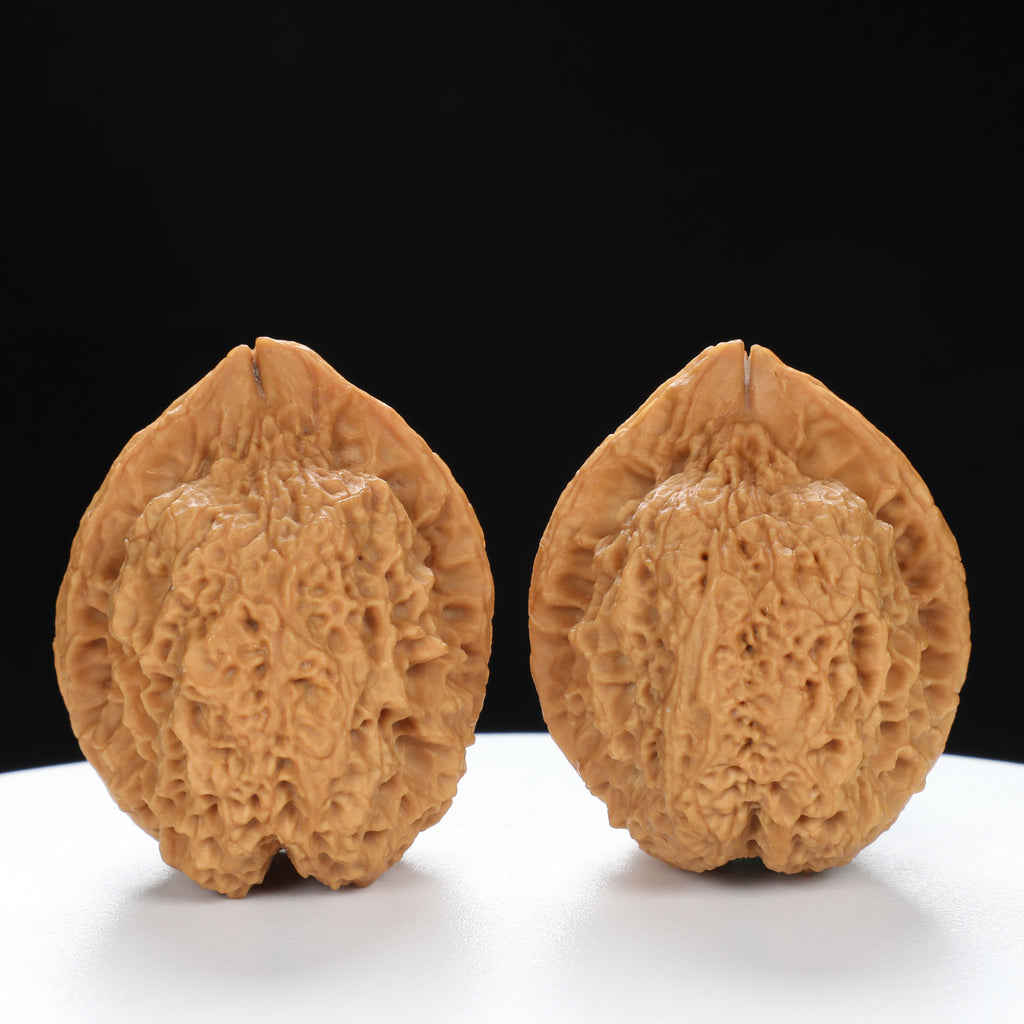 “Toad Head” High-Matched 4-Sided Golden Toad Yunnan Iron Wenwan Walnuts Pair | Size:35L*40W*43H | UPI:UR-00098