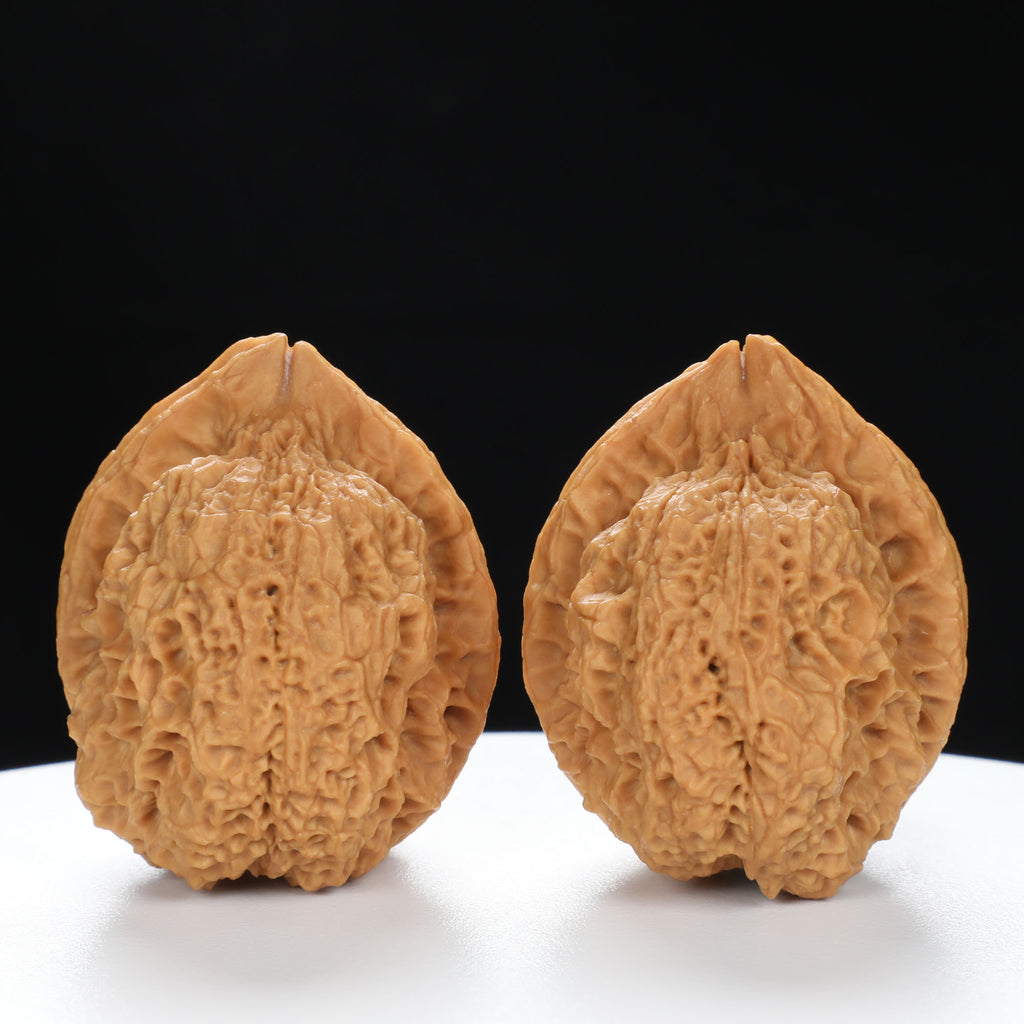 “Toad Head” High-Matched 4-Sided Golden Toad Yunnan Iron Wenwan Walnuts Pair | Size:35L*40W*43H | UPI:UR-00098