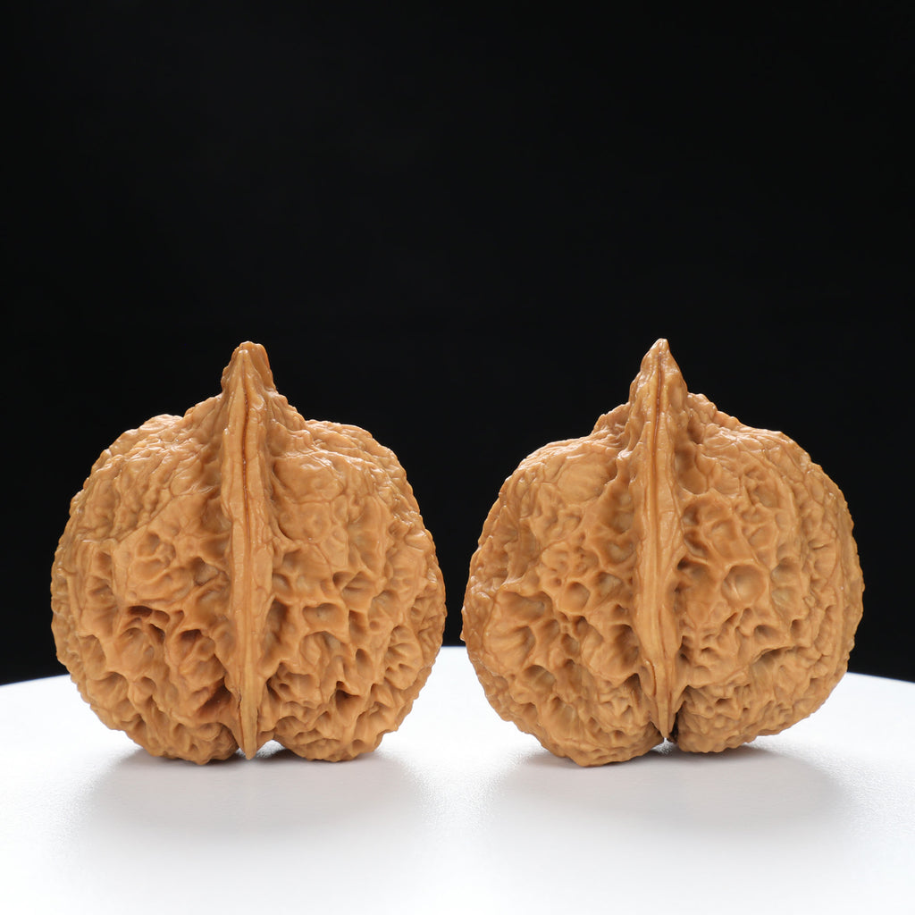 “Toad Head” High-Matched 4-Sided Golden Toad Yunnan Iron Wenwan Walnuts Pair | Size:35L*40W*43H | UPI:UR-00098