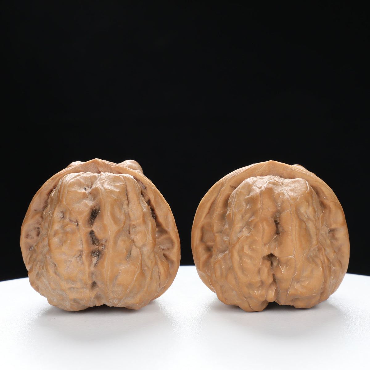 ”Toad Head” Golden Toad Hamato Wenwan Walnuts Pair | Size:36L*40W*33H | UPI:UR-00008
