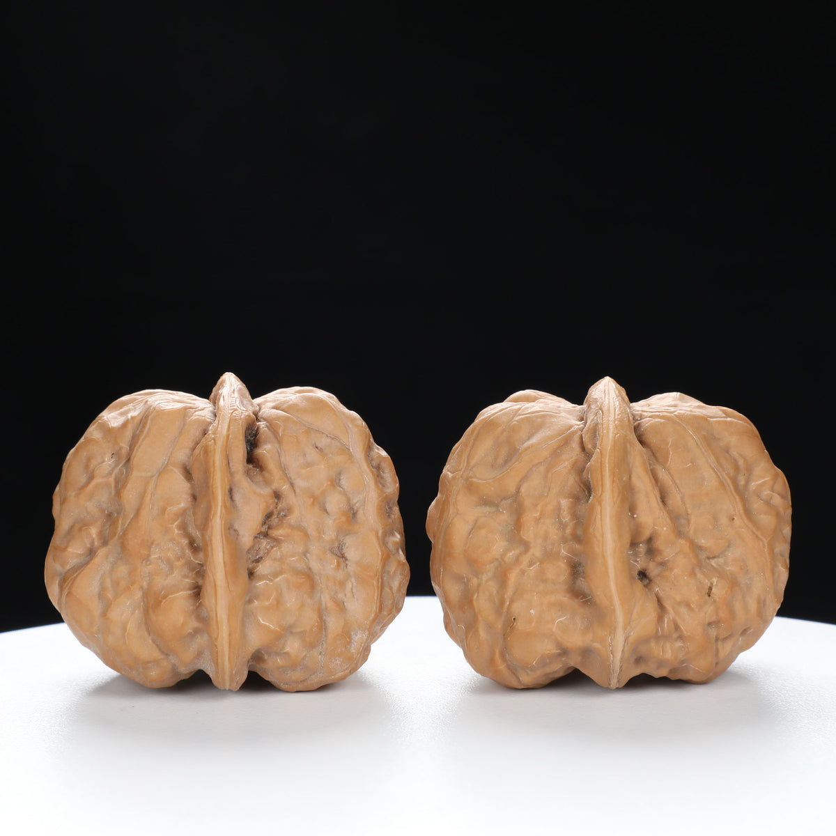 ”Toad Head” Golden Toad Hamato Wenwan Walnuts Pair | Size:36L*40W*33H | UPI:UR-00008