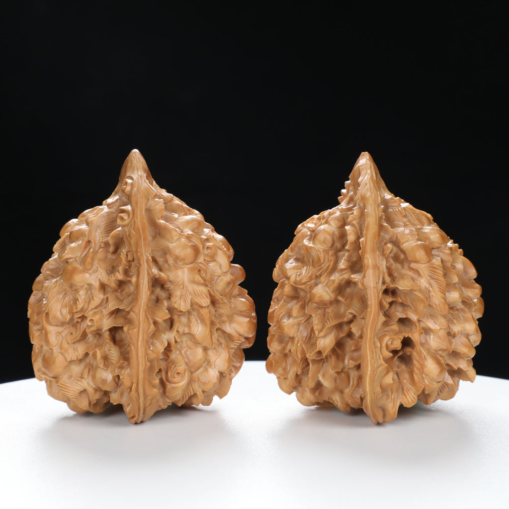 ”Large Mandarin Hat” Hand-Carved Fulushou Official's Cap Wenwan Walnuts Pair | Size:49L*43W*51H | UPI:UR-00091
