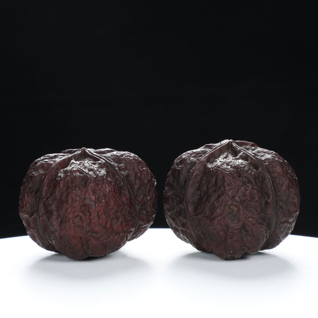 “Four-Ridged” Collector's Rare Square Four-Ridge Dimun Yuntie Toad Head Wenwan Walnuts Pair | Size:34L*31W*30H | UPI:UR-00108