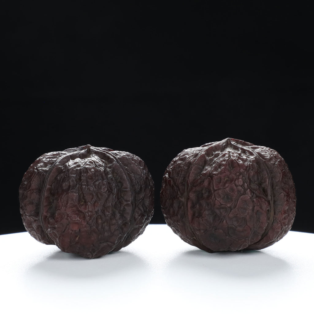 “Four-Ridged” Collector's Rare Square Four-Ridge Dimun Yuntie Toad Head Wenwan Walnuts Pair | Size:34L*31W*30H | UPI:UR-00108
