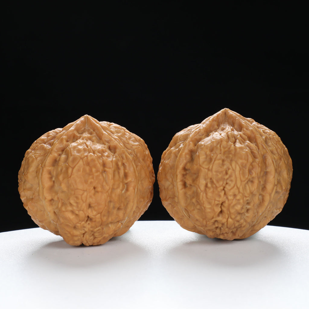 “Three-Ridged” Collector's Highly Matched Y-Form Toad Head Triple-Ridge Wenwan Walnuts Pair | Size:38L*39W*38H | UPI:UR-00111