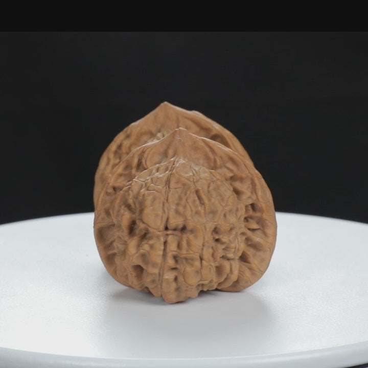 “Large Mandarin Hat” Large Broad-Rimmed Guanmao Official's Cap Wenwan Walnuts Pair | Size:47L*40W*43H | UPI:UR-00074