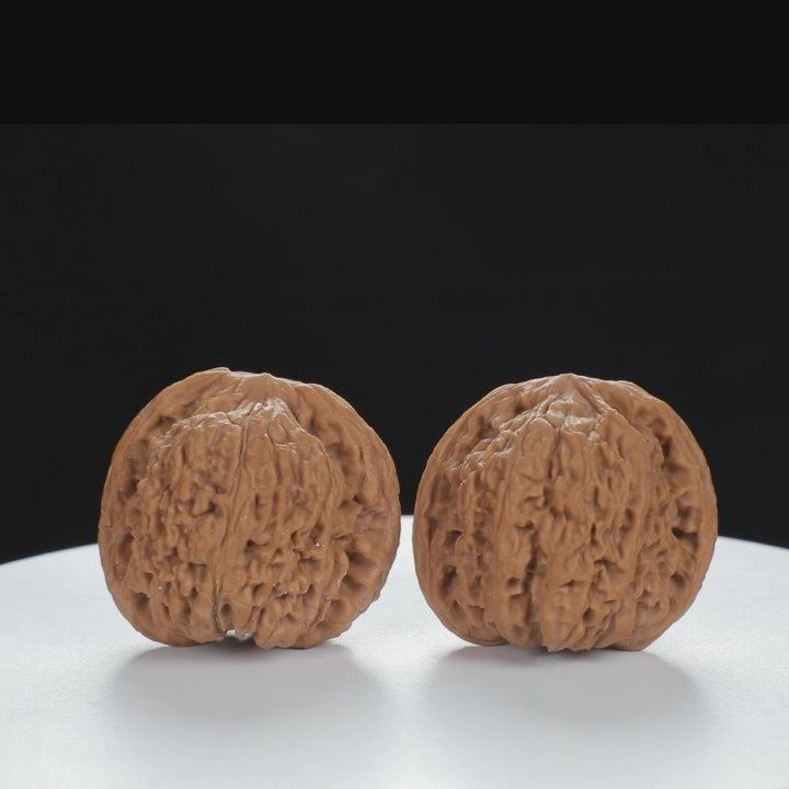 "Nanjiang Stone" Refined entry level Wenwan Walnuts Pair | Size:41L*39W*37H | UPI:UR-00051