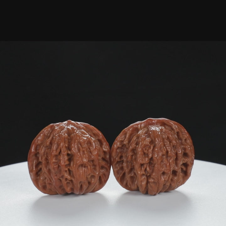 "Millstone" Signature entry level Wenwan Walnuts Pair | Size:39L*40W*34H | UPI:UR-00028
