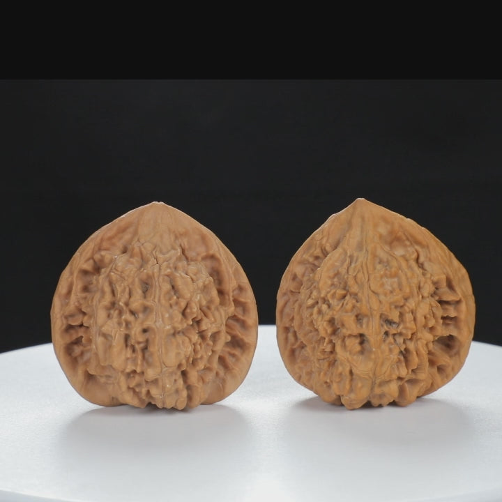 "Large Mandarin Hat" Traditional entry level Wenwan Walnuts Pair | Size:43L*39W*45H | UPI:UR-00124