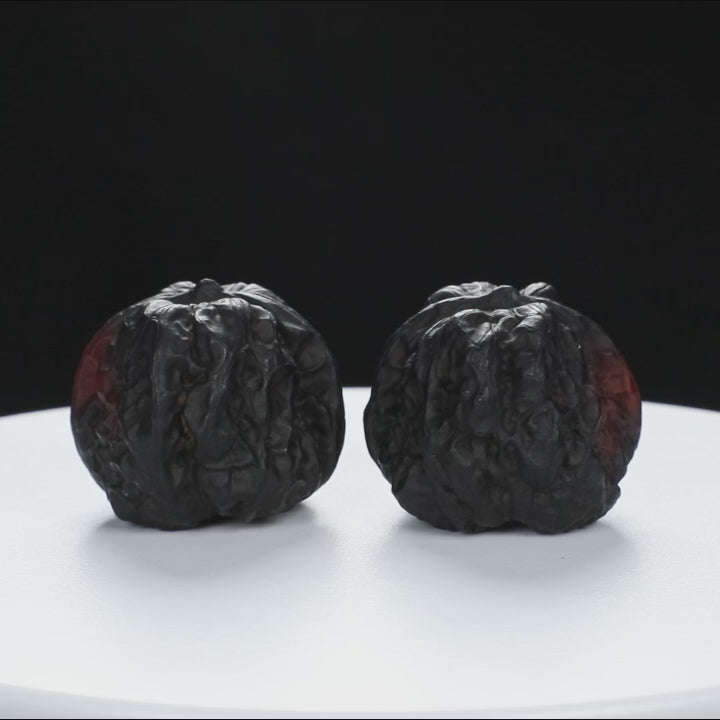 “Toad Head” Earth-Cured Dark Patina Yunnan Iron Toad Wenwan Walnuts Pair | Size:35L*37W*30H | UPI:UR-00106